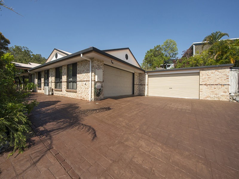 23 Wivenhoe Close, Clinton QLD 4680