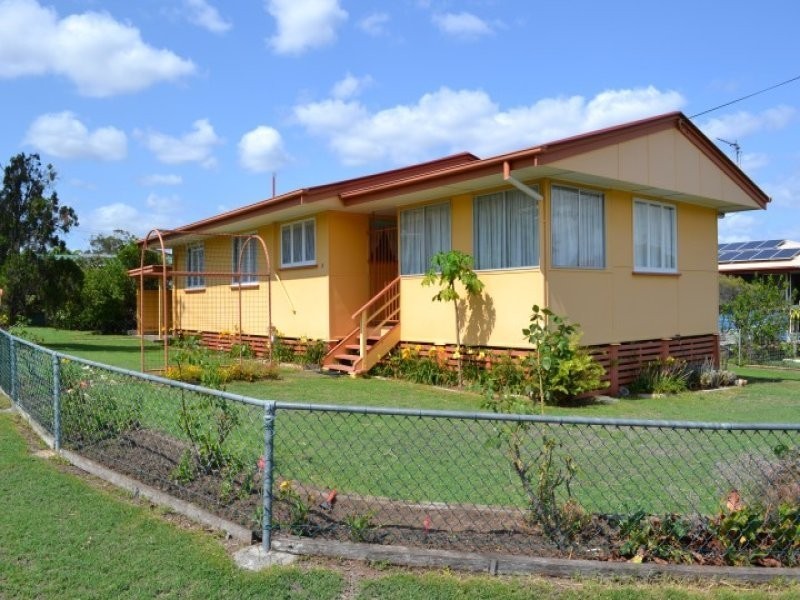 1 Byrne Street, West Gladstone QLD 4680