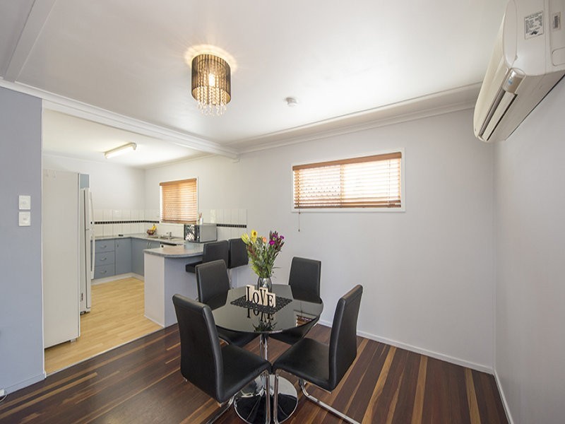 32 Hansen Crescent, Clinton QLD 4680