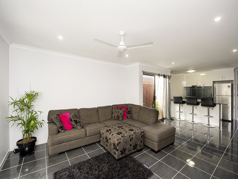 26 Valhalla Street, Clinton QLD 4680