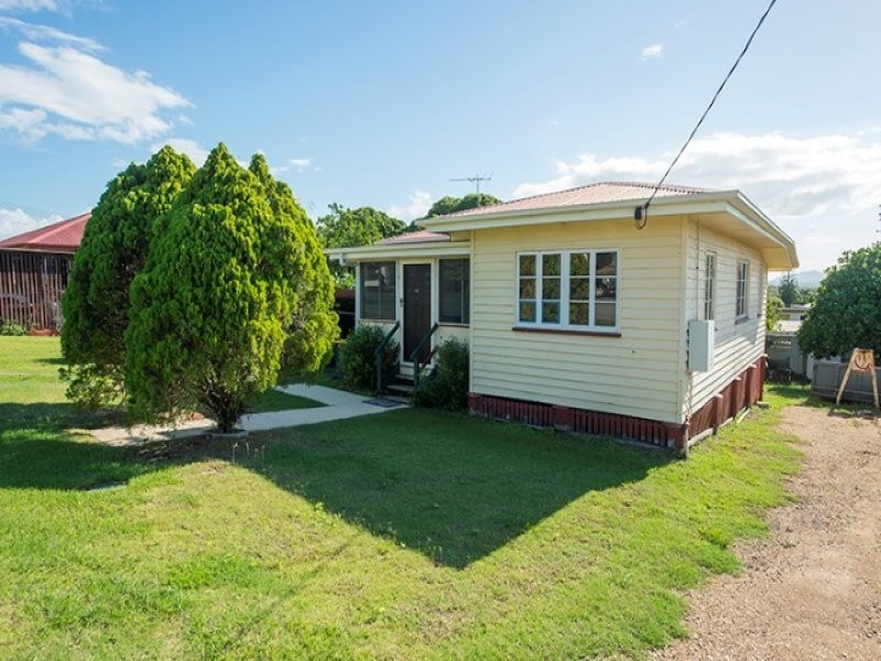 10 Allison Street, West Gladstone QLD 4680