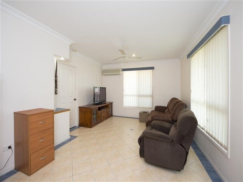5 Helston Street, Telina QLD 4680