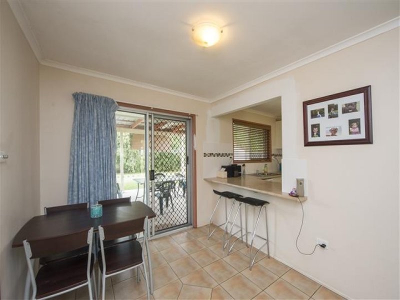 17 Luton Street, Telina QLD 4680