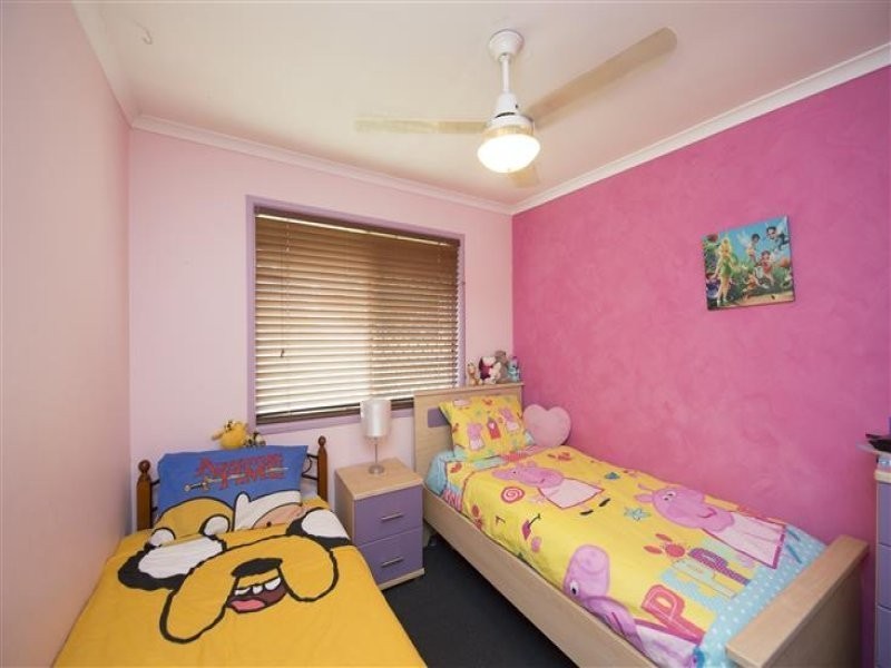 17 Luton Street, Telina QLD 4680