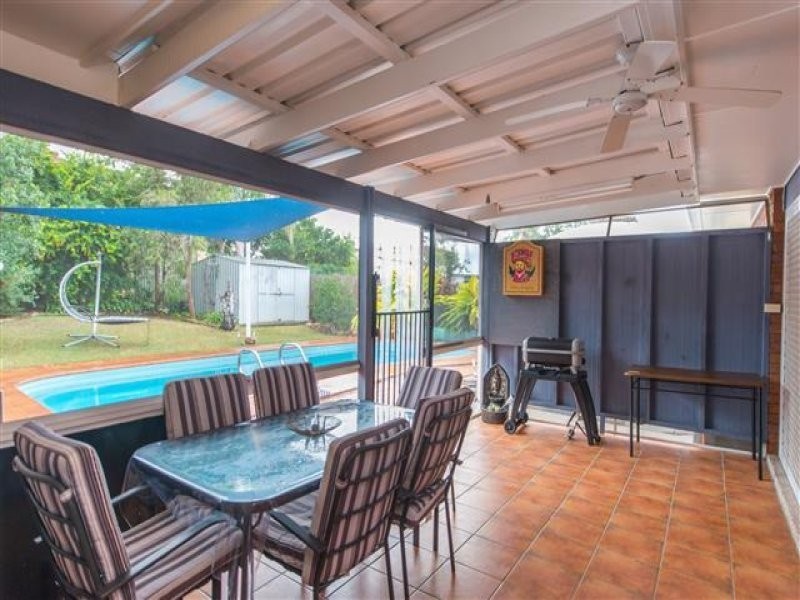 71 J Hickey Avenue, Clinton QLD 4680