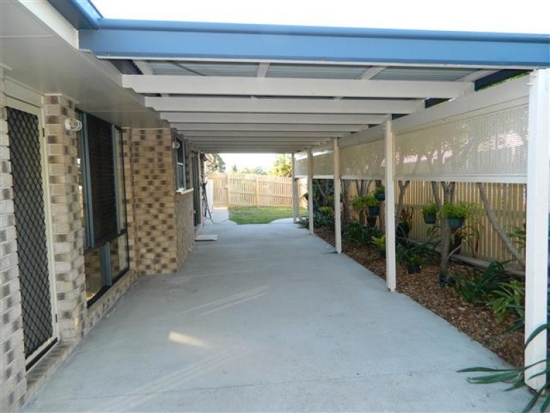 1 Buckingham Court, Telina QLD 4680