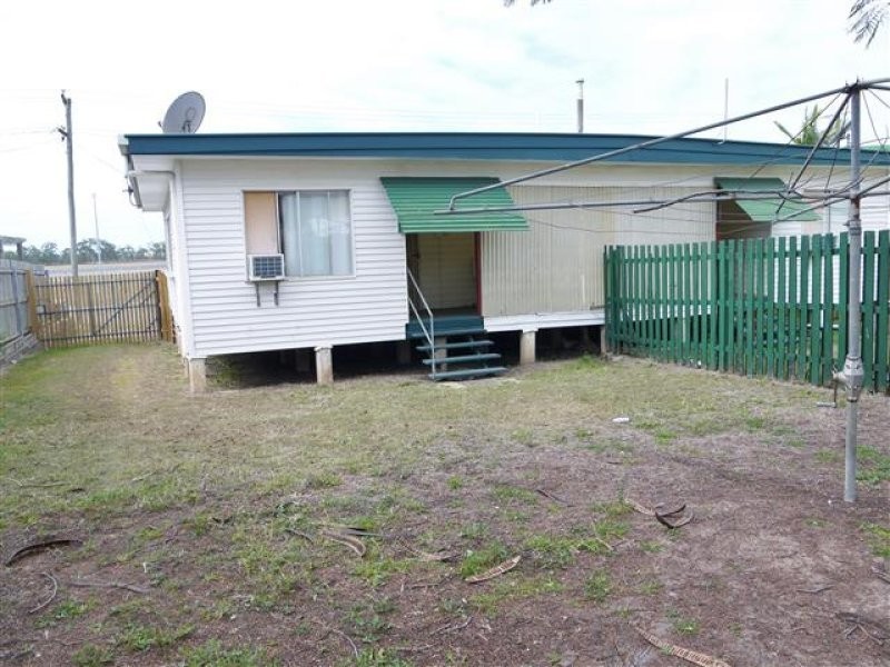 1 & 2/50 Aerodrome Road, Clinton QLD 4680