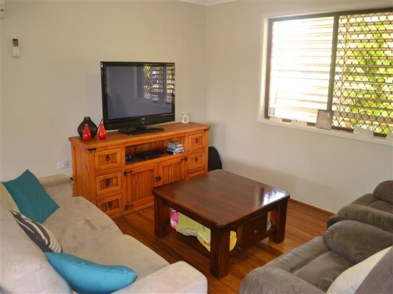 308 J Hickey Ave, Clinton QLD 4680