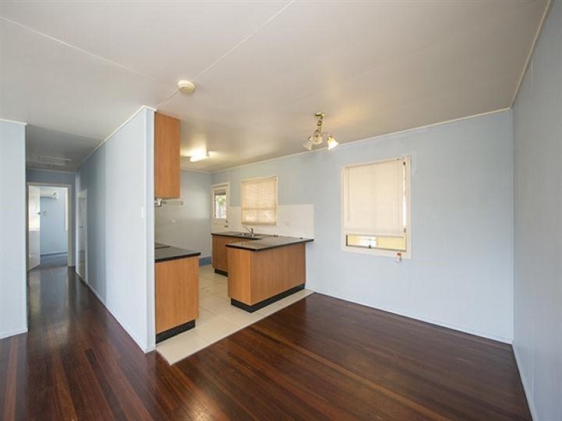 36 Dawson Highway, West Gladstone QLD 4680