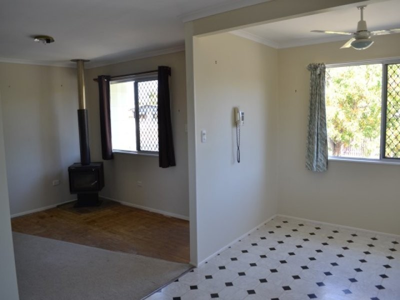 4 Streeter Street, Clinton QLD 4680