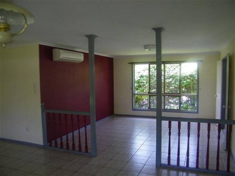 2 Fawley Close, Telina QLD 4680