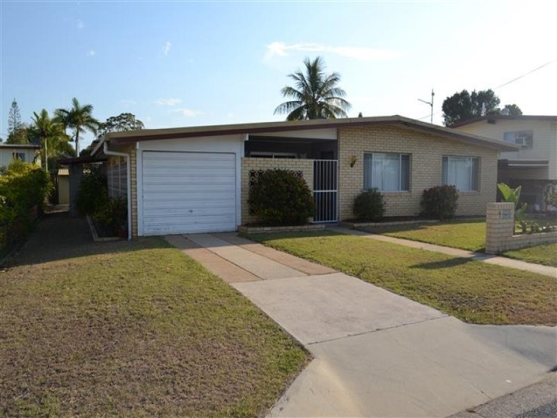 7 Pashley Street, Clinton QLD 4680