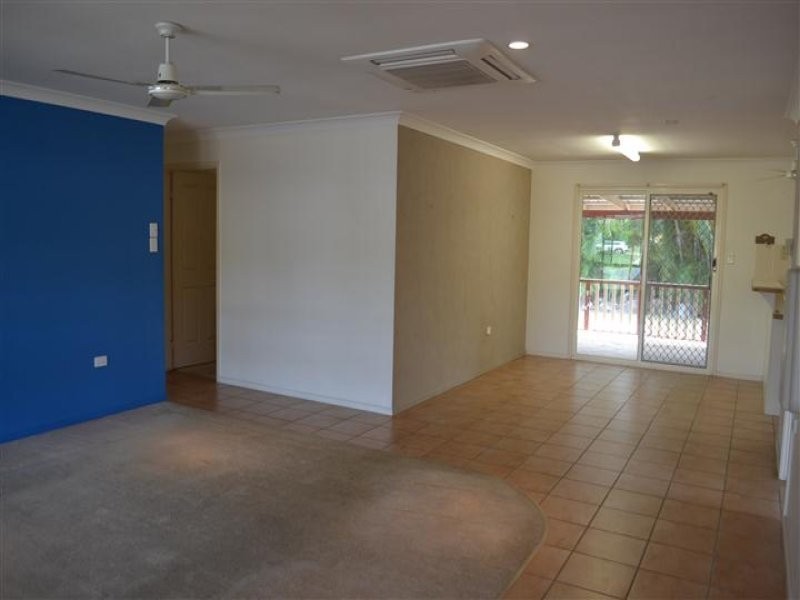 119 J Hickey Avenue, Clinton QLD 4680