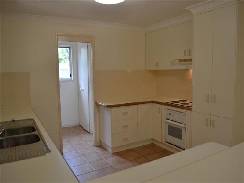 119 J Hickey Avenue, Clinton QLD 4680