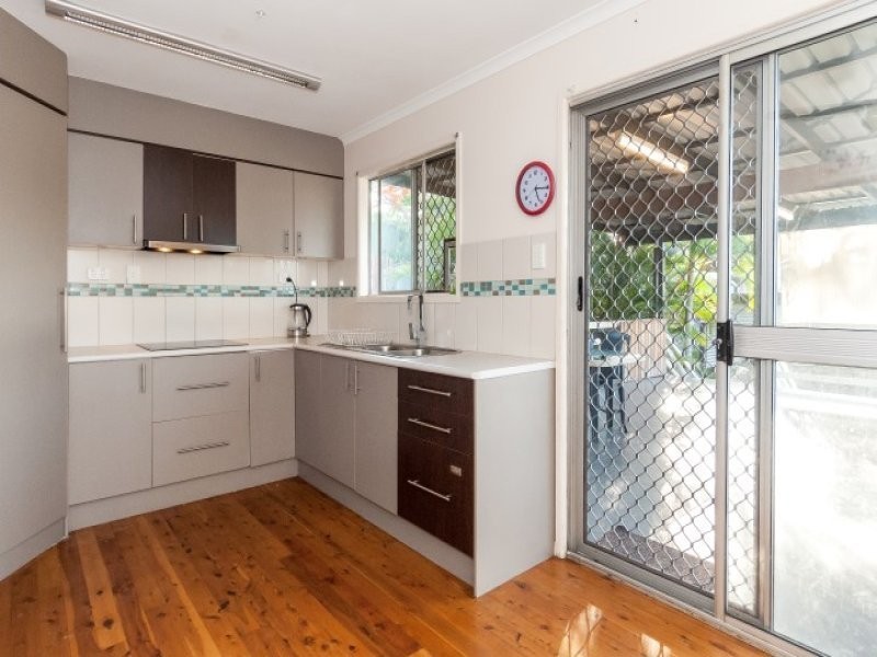 20 Harvey Road, Clinton QLD 4680