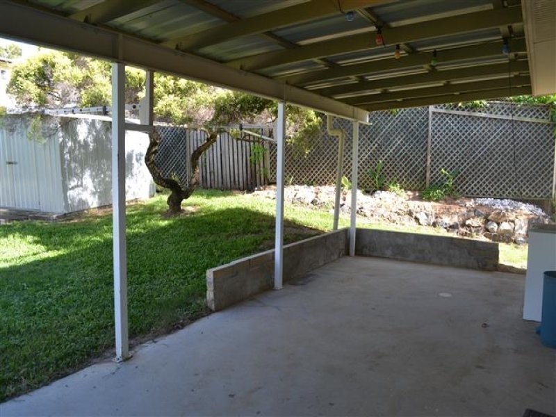 2 Banksia Avenue, Sun Valley QLD 4680