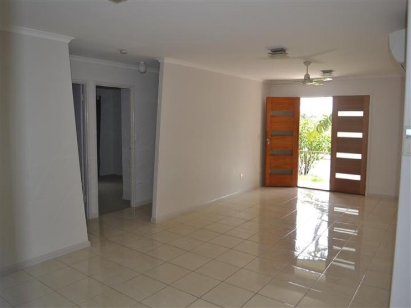 23 Oxley Drive, South Gladstone QLD 4680