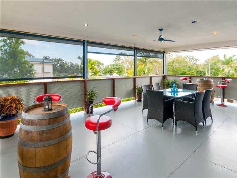 6 Helena Court, Boyne Island QLD 4680