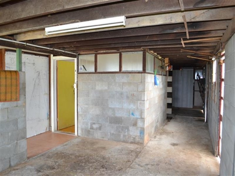 31 Flinders Street, West Gladstone QLD 4680