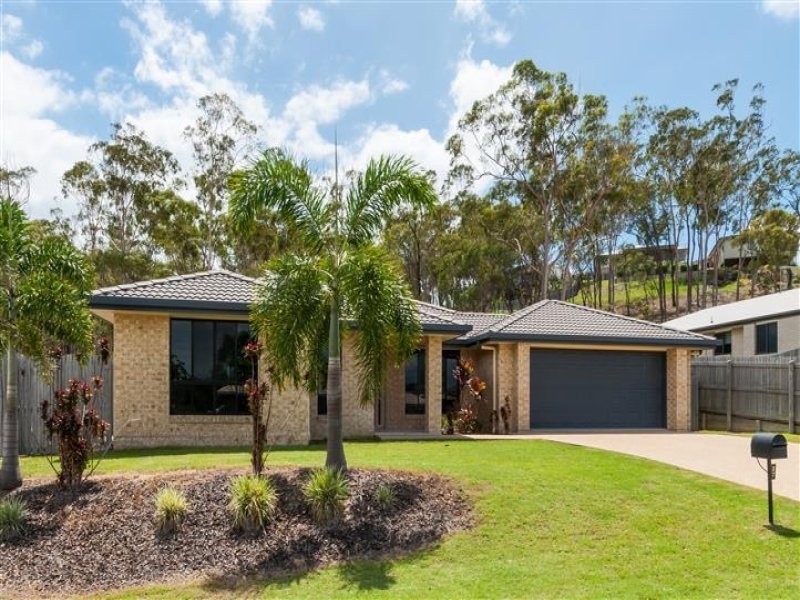 27 Grasstree Crescent, Kirkwood QLD 4680