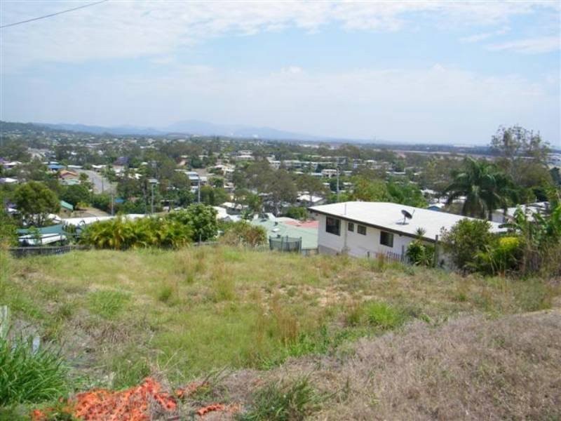 5 Ironbark Avenue, New Auckland QLD 4680