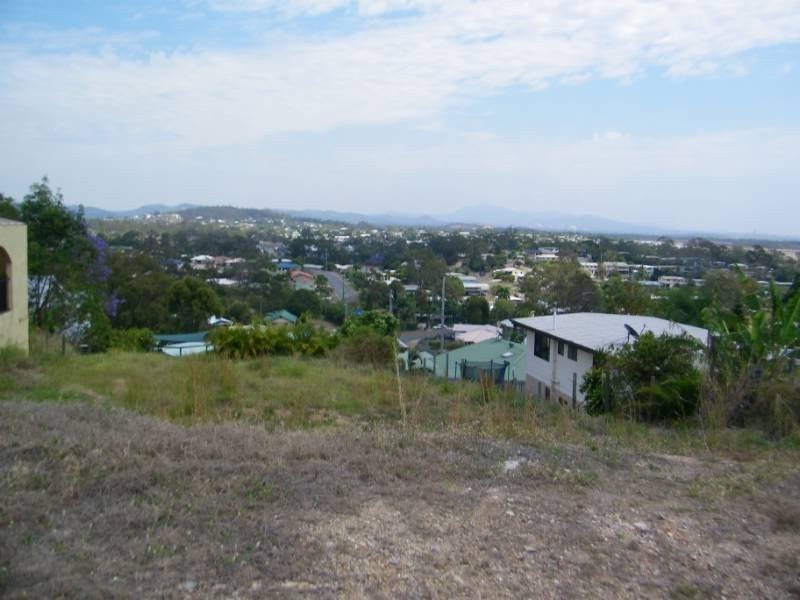 5 Ironbark Avenue, New Auckland QLD 4680