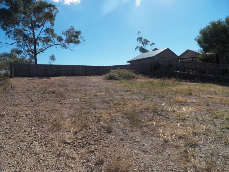16 Sanctuary Place, South Gladstone QLD 4680