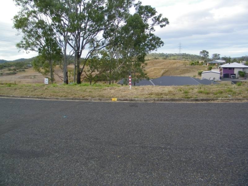 6 Mingara Crescent, Gladstone QLD 4680