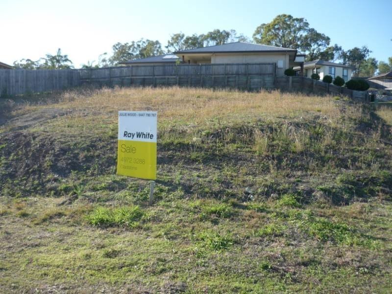 5 Dean Street, Gladstone QLD 4680