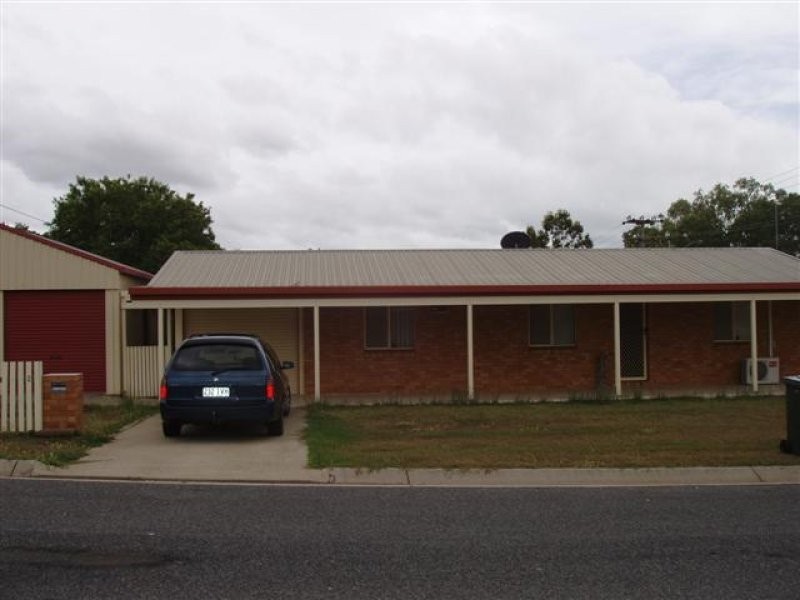 2 Teak Street, Gladstone QLD 4680