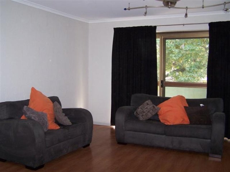 5, 8 Roseberry Street, Gladstone QLD 4680