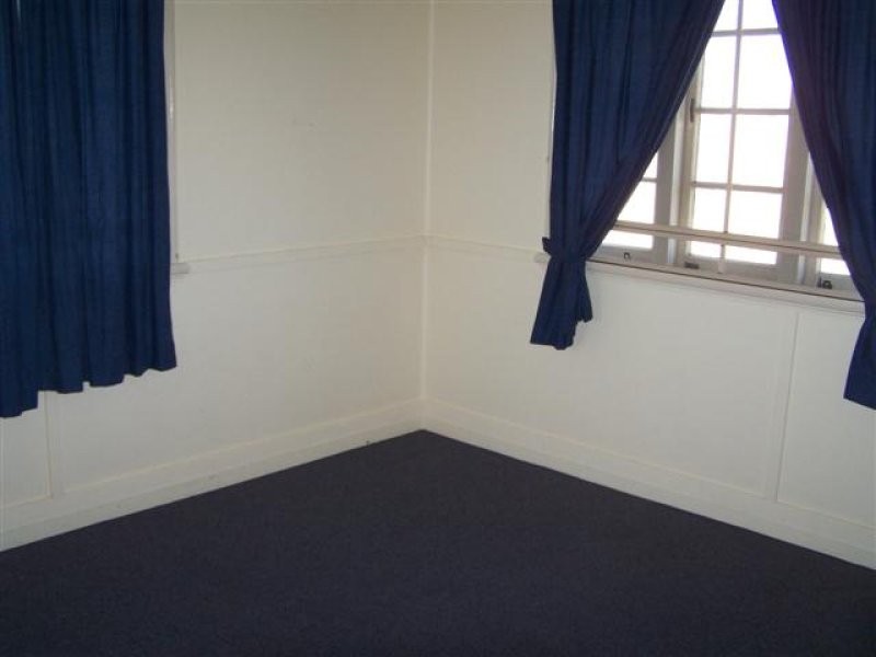 , 20 Boles Street, Gladstone QLD 4680