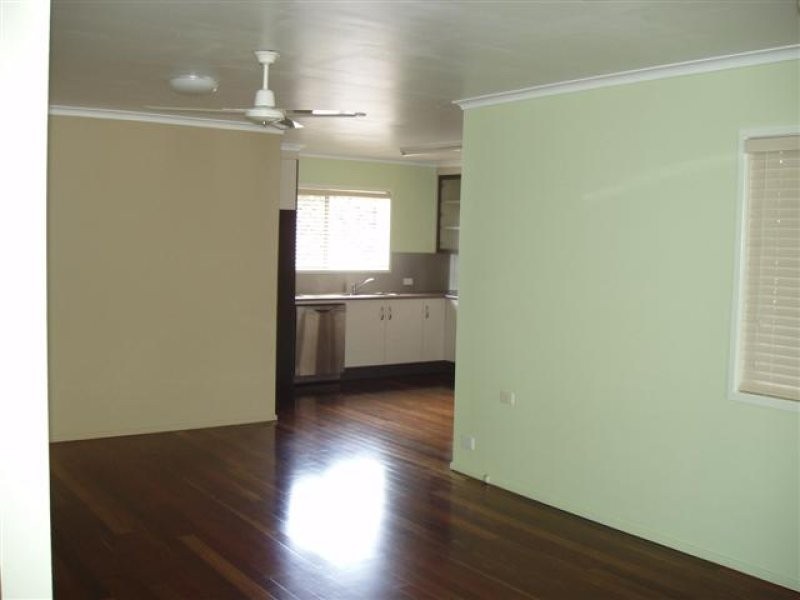 4 Clark Street, Gladstone QLD 4680