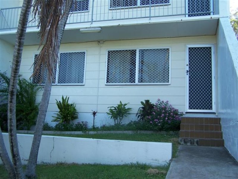 4/32 Elizabeth Street, Gladstone QLD 4680