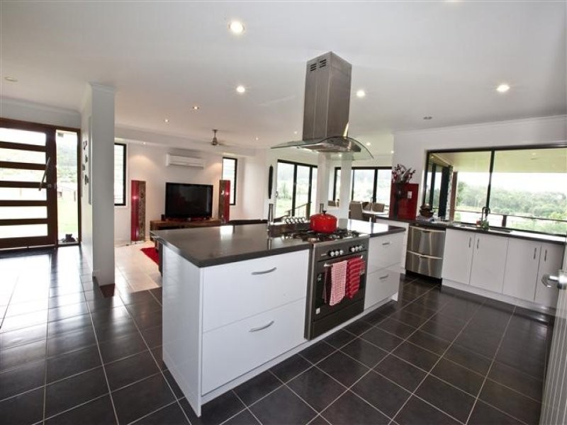 211 Schulze Road, Beecher QLD 4680