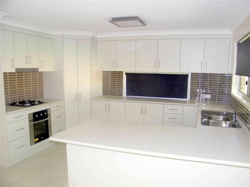 43 Bauhinia Street, Boyne Island QLD 4680