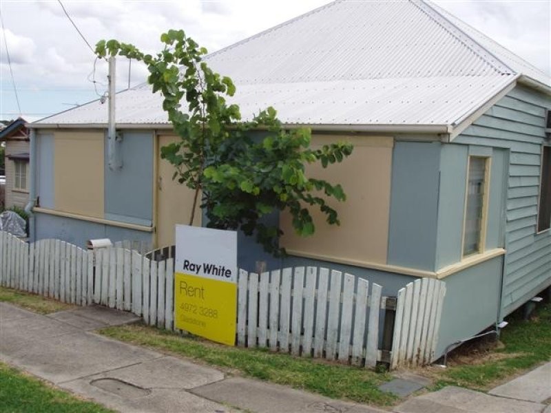 42 Bramston Street, Gladstone QLD 4680