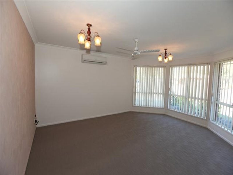 22 Hamilton Drive, Clinton QLD 4680