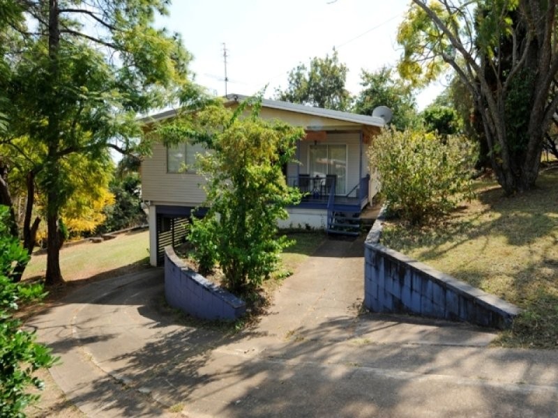 1 Peters Crescent, Gladstone QLD 4680