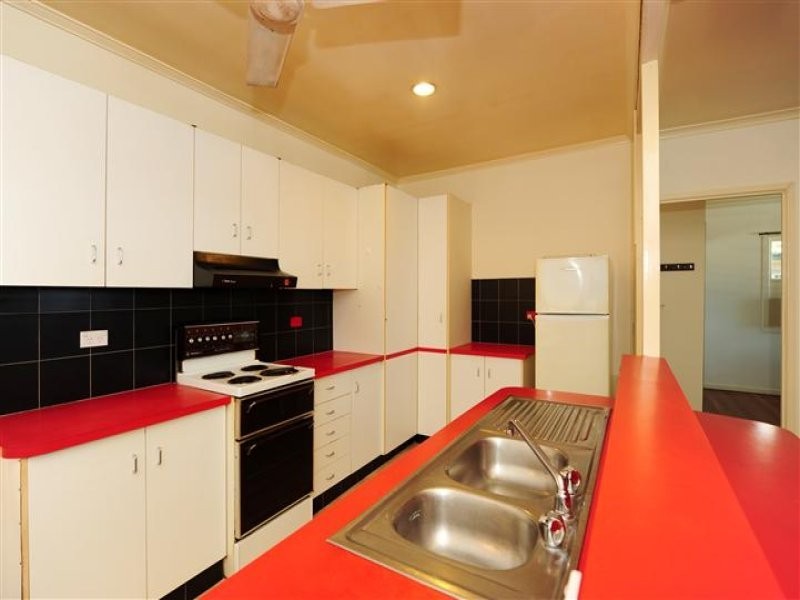 58 Sutton Street, Barney Point QLD 4680