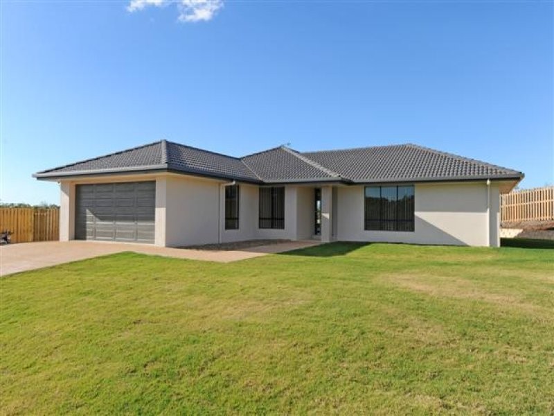 8 Petecost Close, Glen Eden QLD 4680