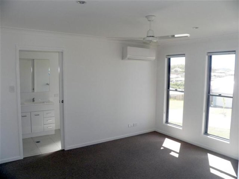 6 Windjana Court, Kirkwood QLD 4680