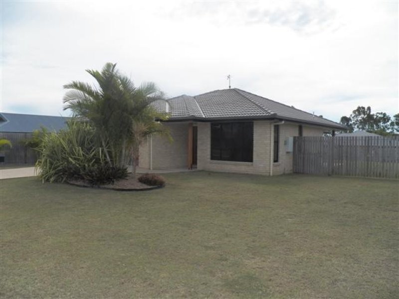31 Golf View Drive, Boyne Island QLD 4680