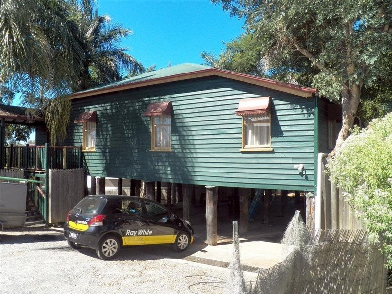 13A Quarry Street, West Gladstone QLD 4680