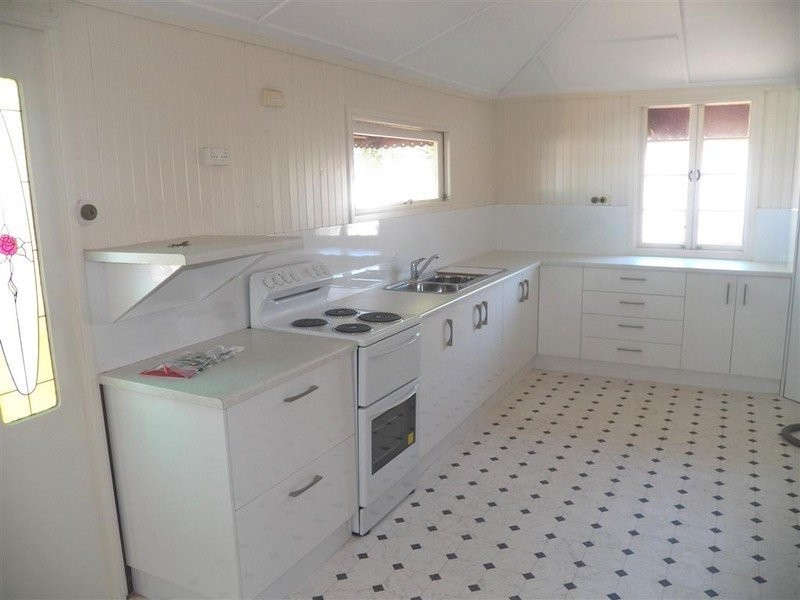 13A Quarry Street, West Gladstone QLD 4680