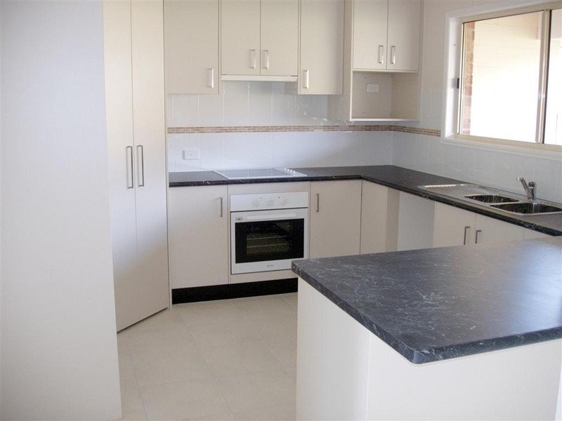 1/40 Cavella Drive, Glen Eden QLD 4680