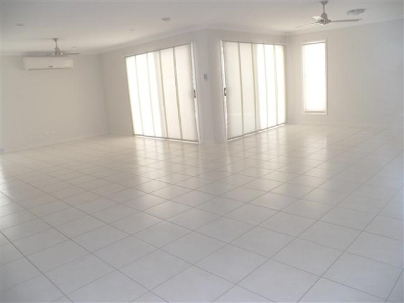 4 Munroe Court, West Gladstone QLD 4680