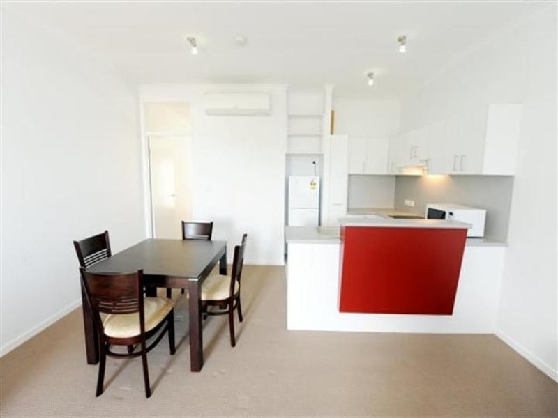 8/24 Kent Street, Gladstone QLD 4680