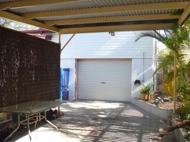 25 Amelia Street, West Gladstone QLD 4680