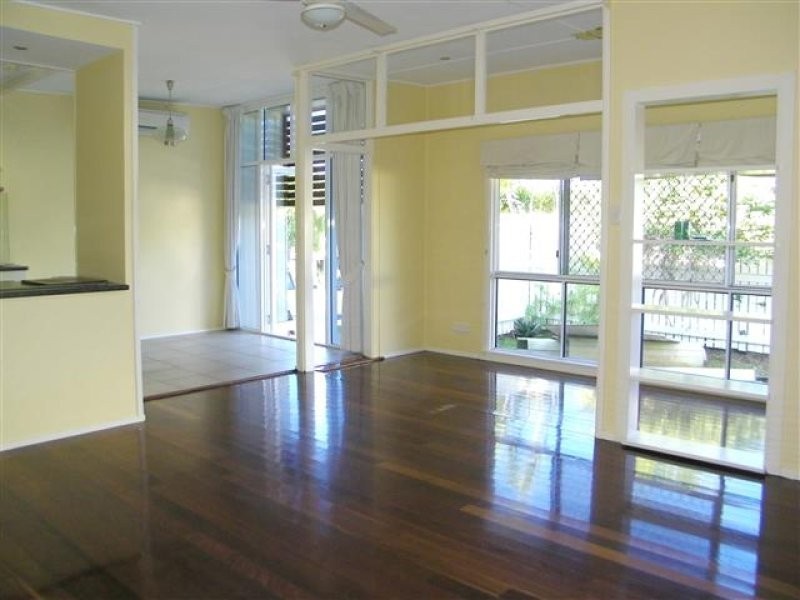 24 COASE STREET, West Gladstone QLD 4680